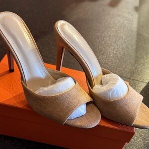 Elegant Tan High Heel Mules